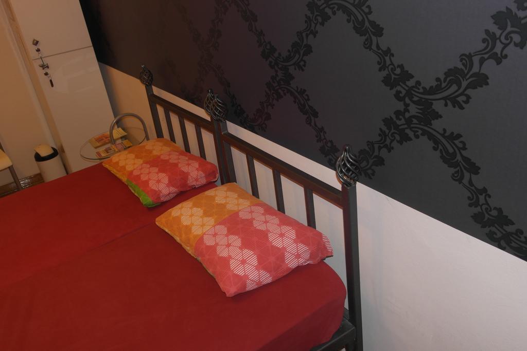 Time Hostel Belgrade Room photo