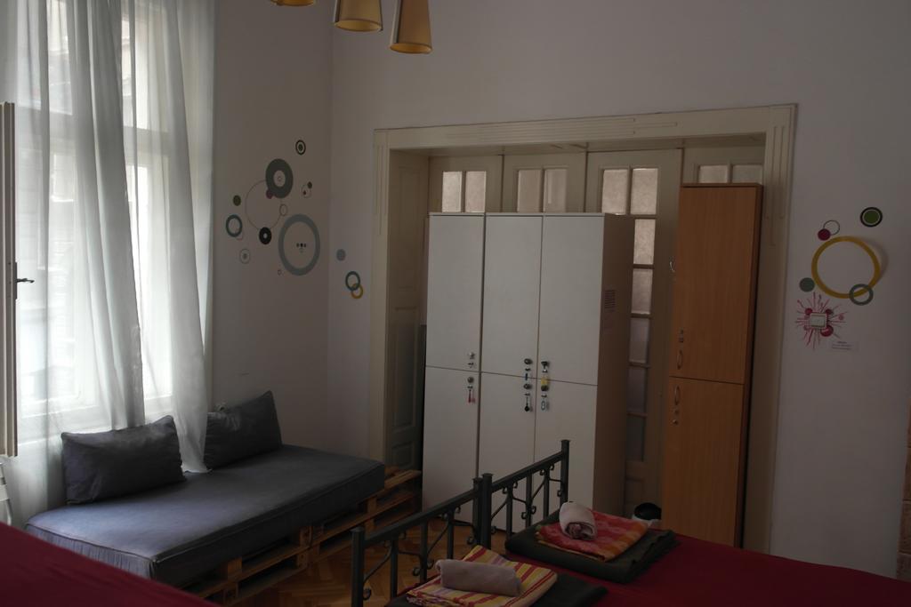 Time Hostel Belgrade Exterior photo
